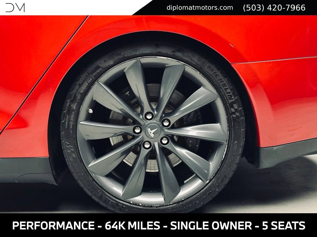 Used 2013 Tesla Model S Performance RWD image 37