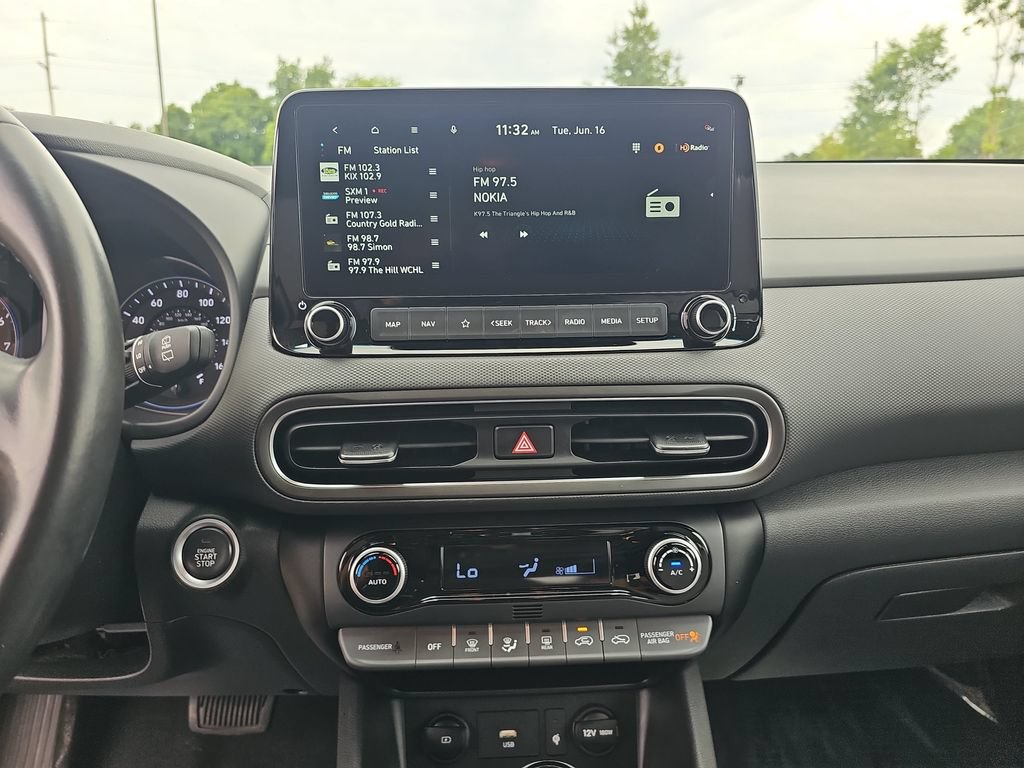 Certified 2023 Hyundai Kona SEL w/ Convenience Package AWD/4WD image 20