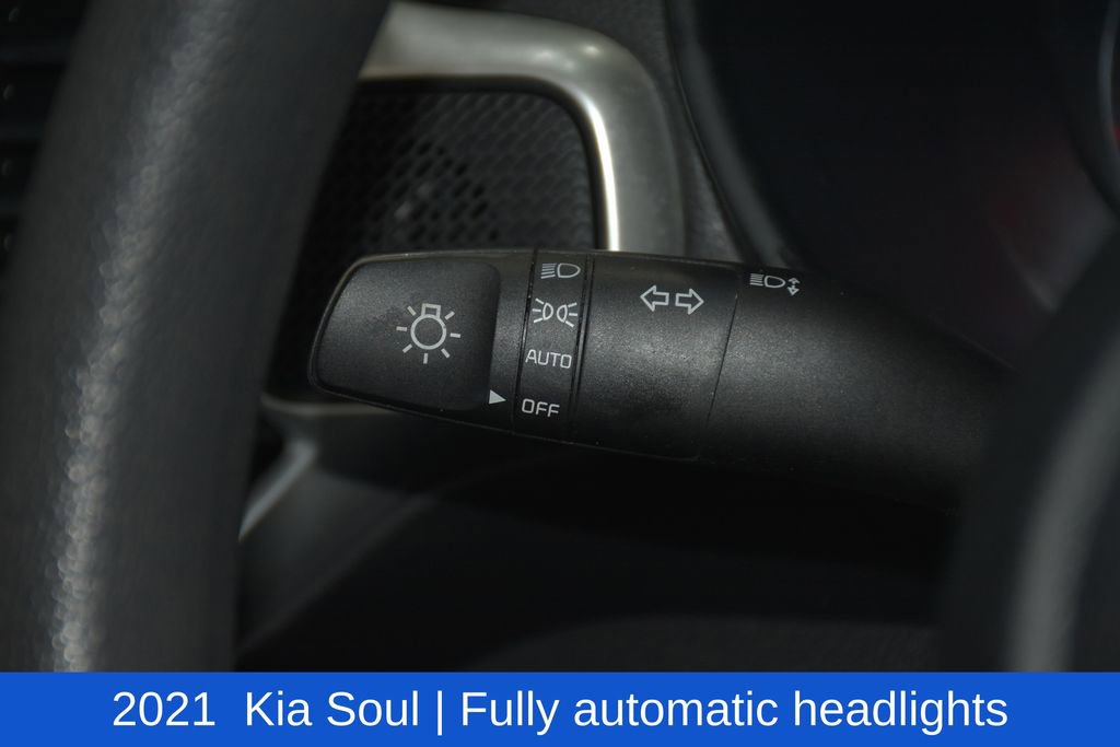 Used 2021 Kia Soul S image 10