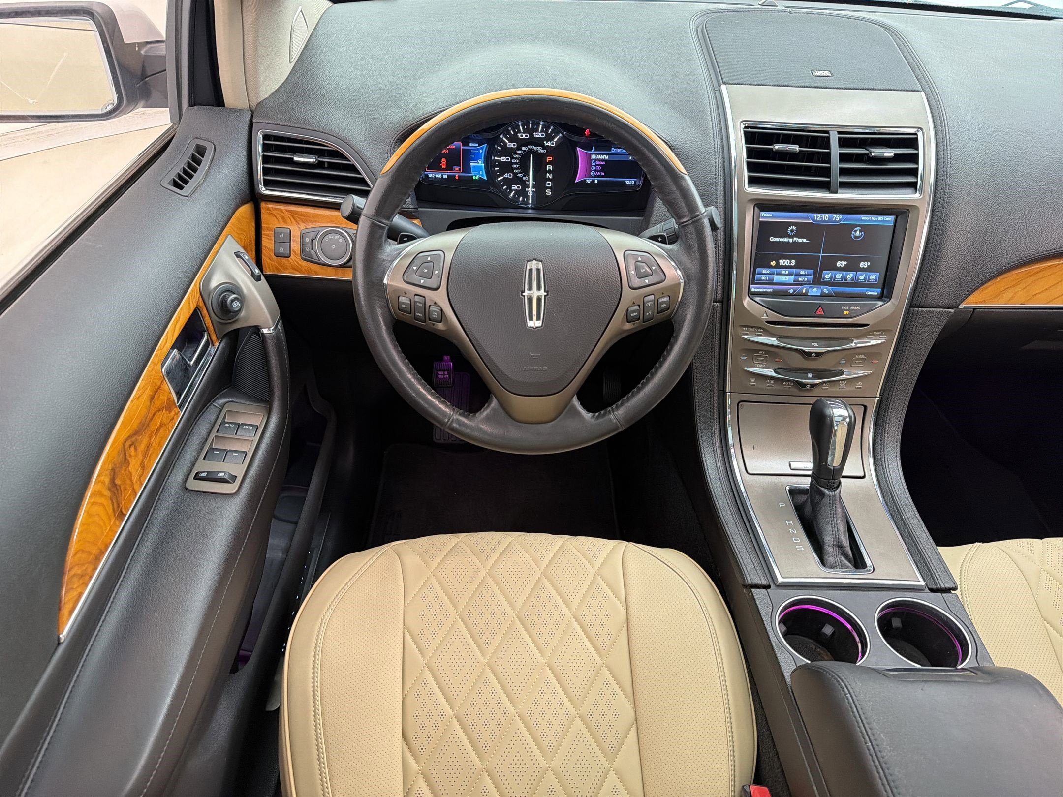 Used 2013 Lincoln MKX FWD image 26