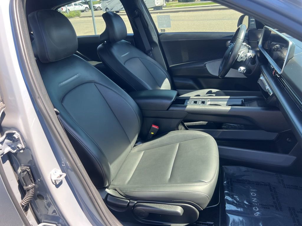 Used 2024 Hyundai Ioniq 6 SEL RWD image 36