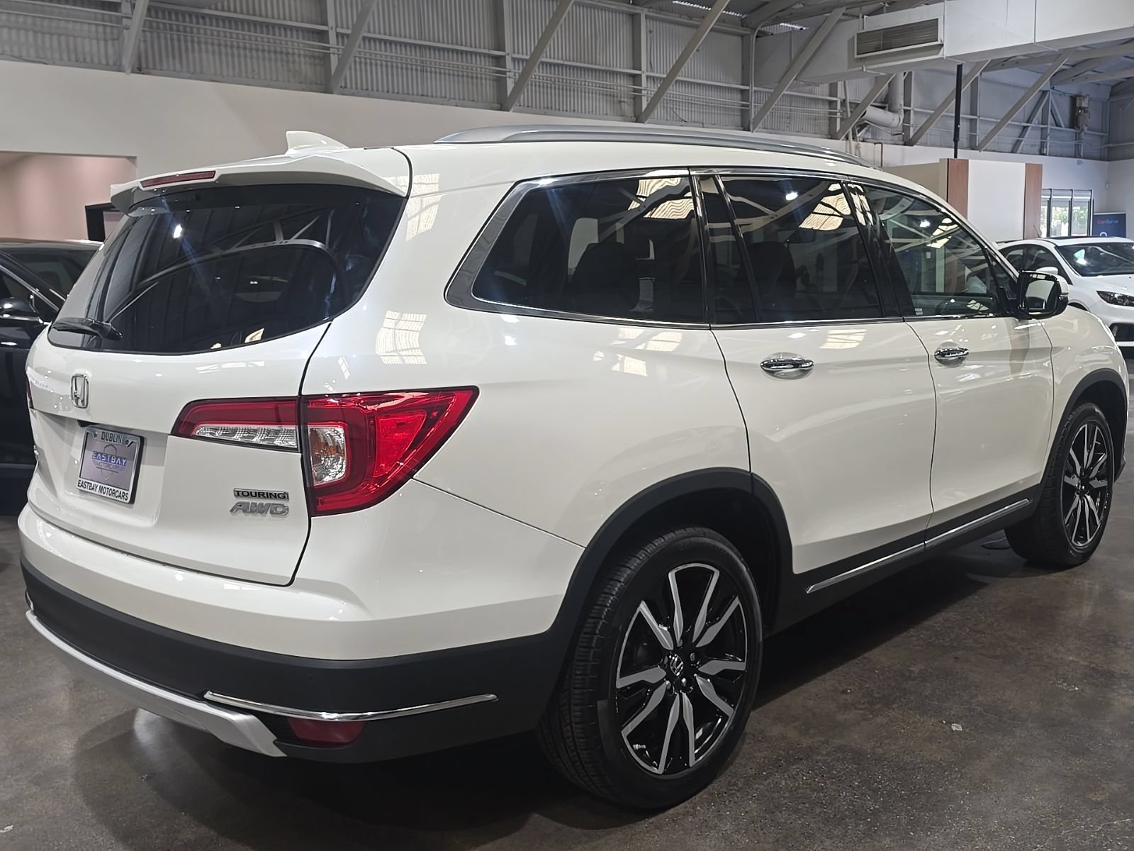 Used 2019 Honda Pilot Touring image 11