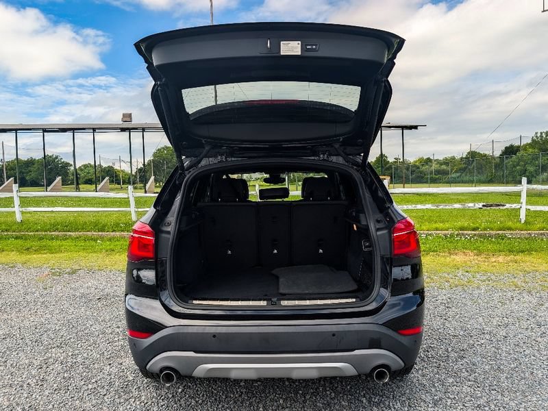 Used 2019 BMW X1 sDrive28i FWD image 7