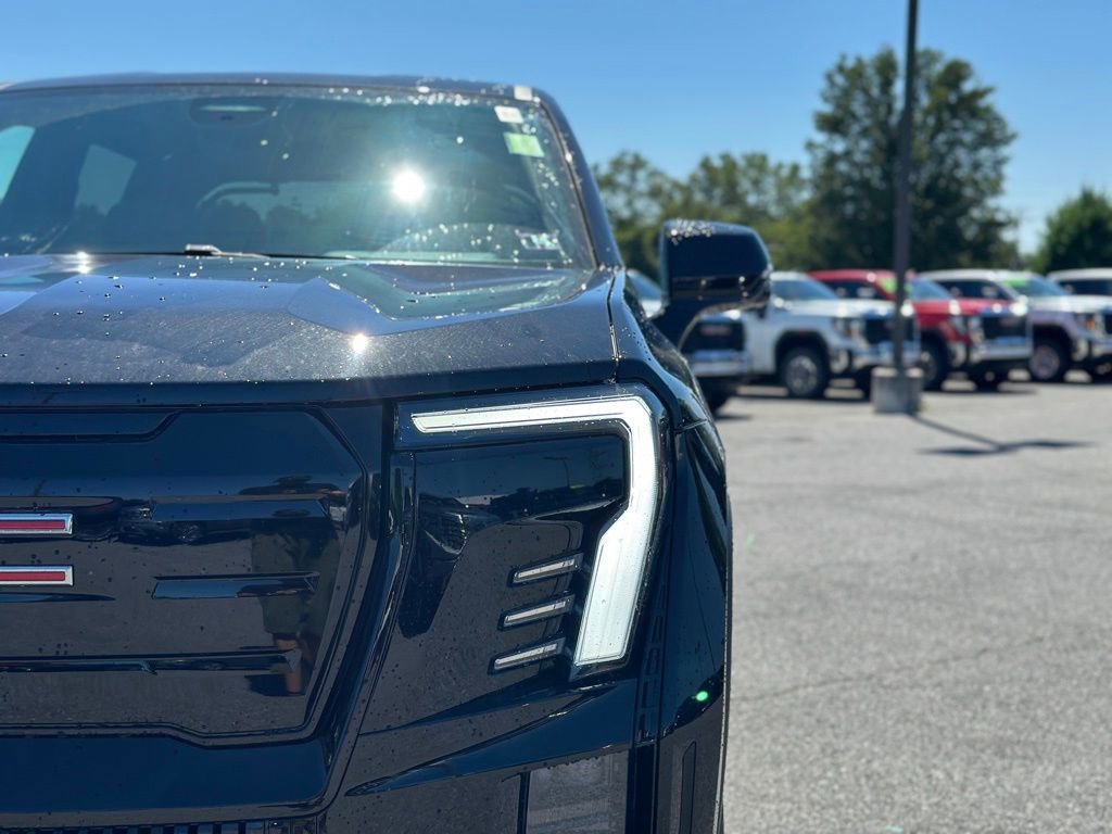 New 2026 GMC Sierra EV Elevation w/ Premium Package AWD/4WD image 31