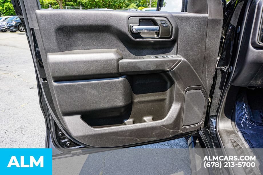 Used 2024 Chevrolet Silverado 1500 Custom Trail Boss w/ Dark Appearance Package AWD/4WD image 45