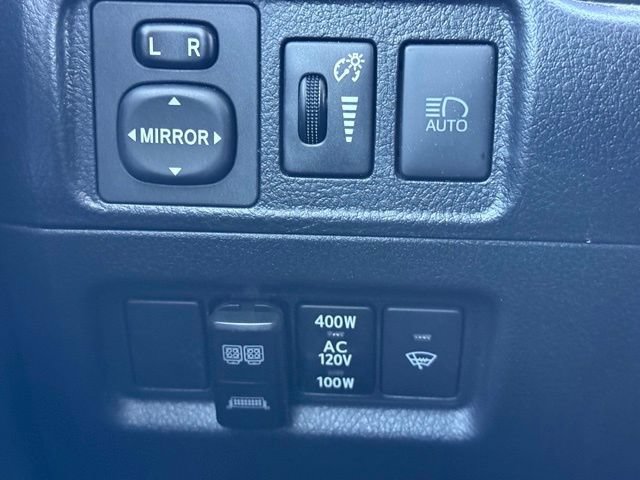 Used 2022 Toyota 4Runner TRD Off-Road Premium w/ Moonroof Package AWD/4WD image 22