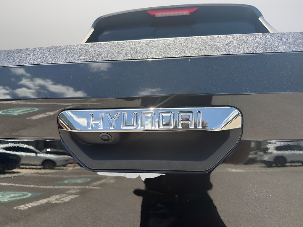 Used 2024 Hyundai Santa Cruz Night AWD/4WD image 41