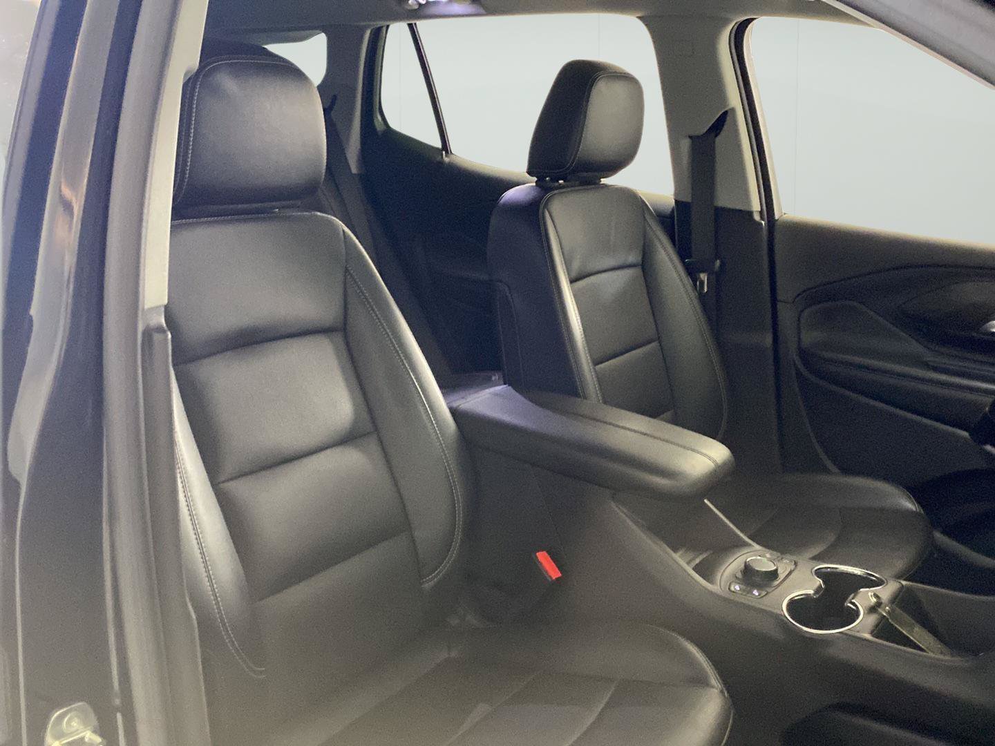 Certified 2023 GMC Terrain SLT w/ LPO, Floor Liner Package FWD image 59