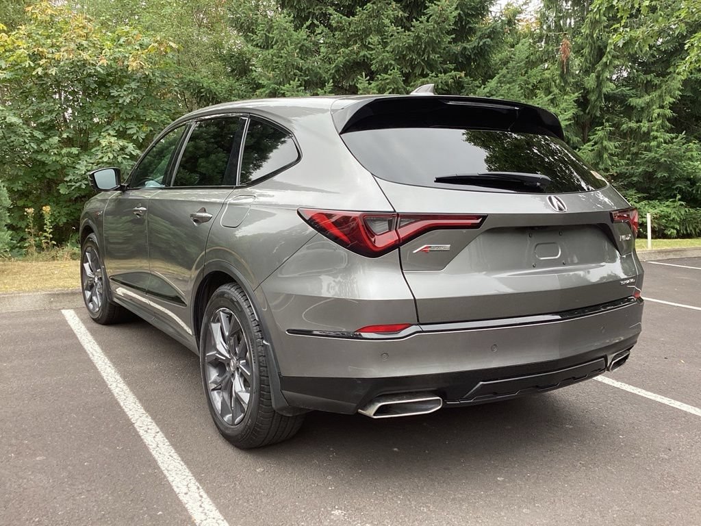 Used 2023 Acura MDX A-Spec AWD/4WD image 9