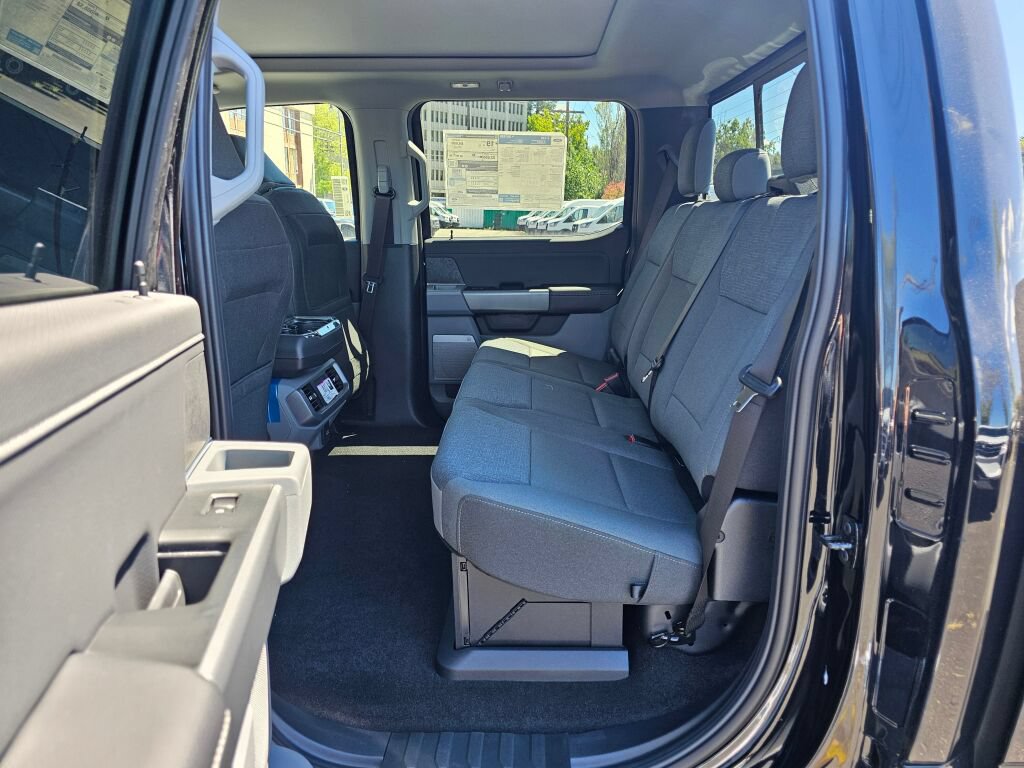 New 2026 Ford F150 XLT w/ Equipment Group 303A High AWD/4WD image 12