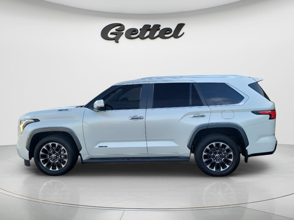 Used 2024 Toyota Sequoia Limited w/ Tow Technology Package RWD image 7