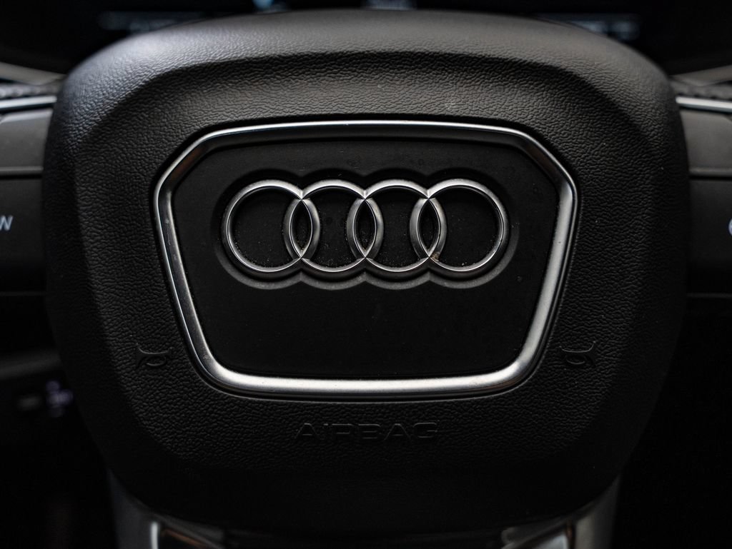 Used 2021 Audi SQ5 Premium Plus w/ Premium Plus Package AWD/4WD image 30