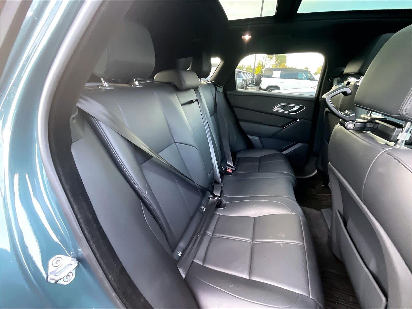 Used 2026 Land Rover Range Rover Velar Dynamic SE AWD/4WD image 30