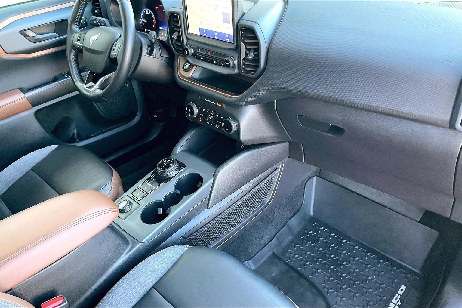 Used 2023 Ford Bronco Sport Outer Banks w/ Tech Package image 19