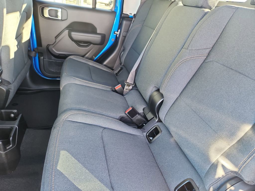 New 2026 Jeep Gladiator Sport image 17