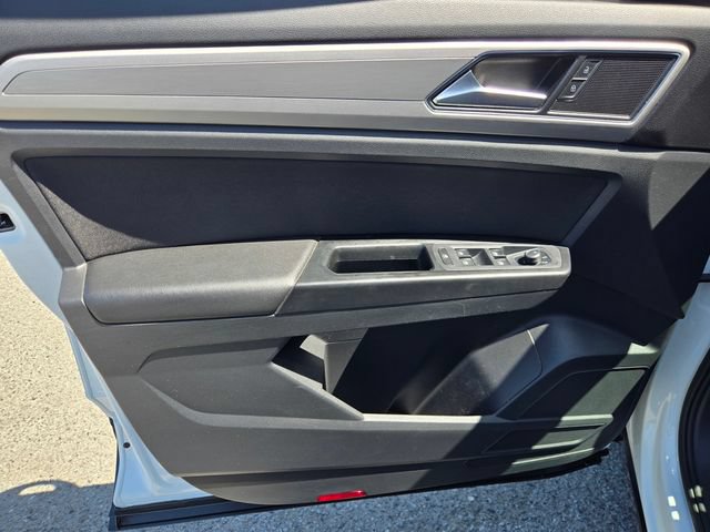 Used 2018 Volkswagen Atlas S FWD image 16