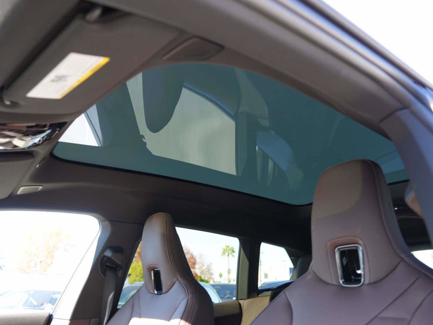 Used 2025 BMW iX M60 image 15