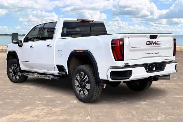 New 2026 GMC Sierra 2500 Denali w/ Denali Reserve Package AWD/4WD image 3