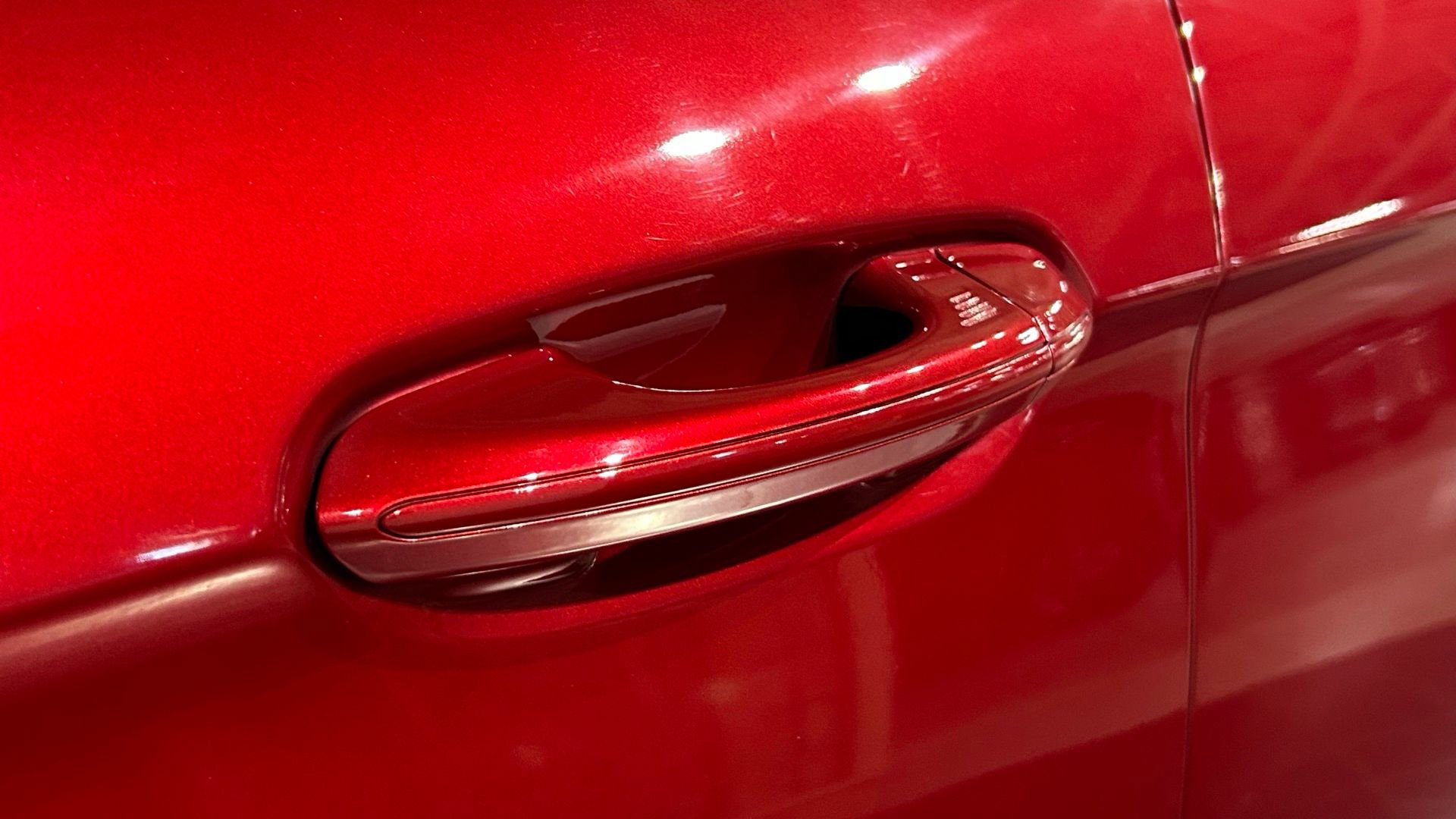 Used 2020 Ford Edge ST w/ Equipment Group 401A AWD/4WD image 22