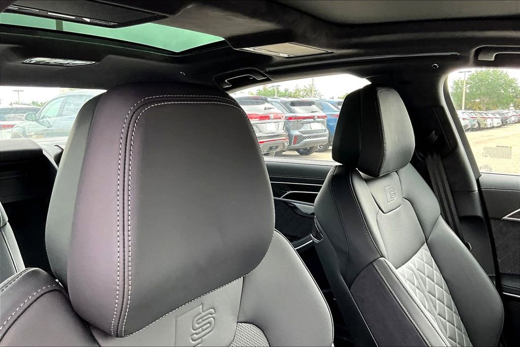 New 2026 Audi S8 image 22