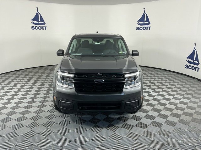 Used 2023 Ford Maverick XL image 2