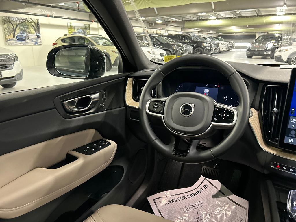 Used 2026 Volvo XC60 B5 Plus w/ Protection Package Premier AWD/4WD image 24