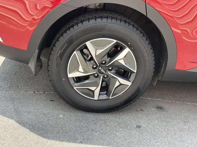Certified 2023 Kia Sorento EX FWD image 7