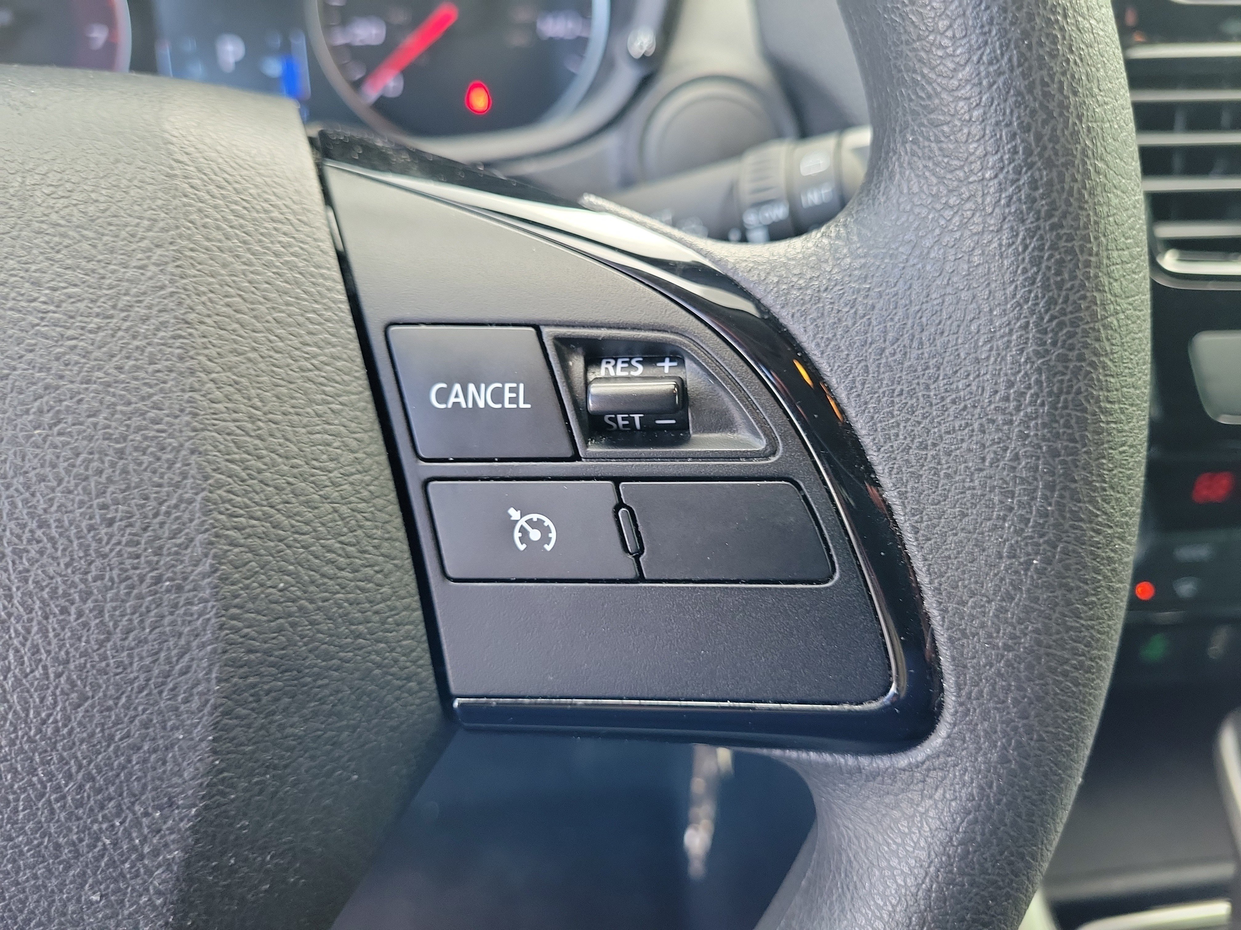 Used 2025 Mitsubishi Eclipse Cross ES AWD/4WD image 17