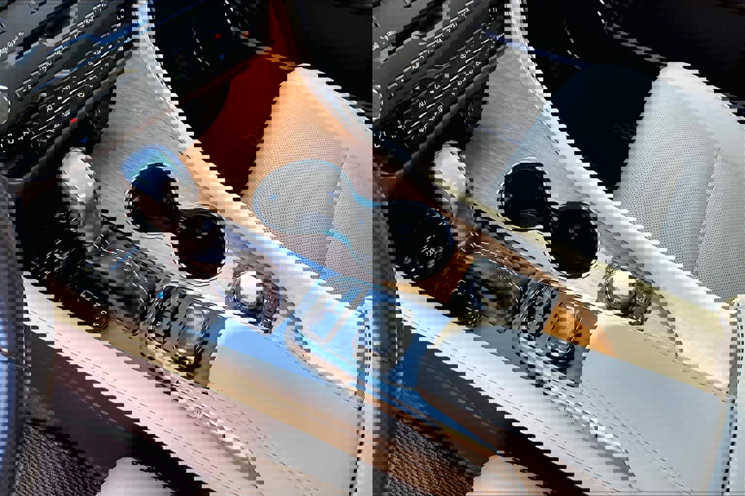 Used 2018 Lexus RX 350 AWD w/ Premium Package image 17