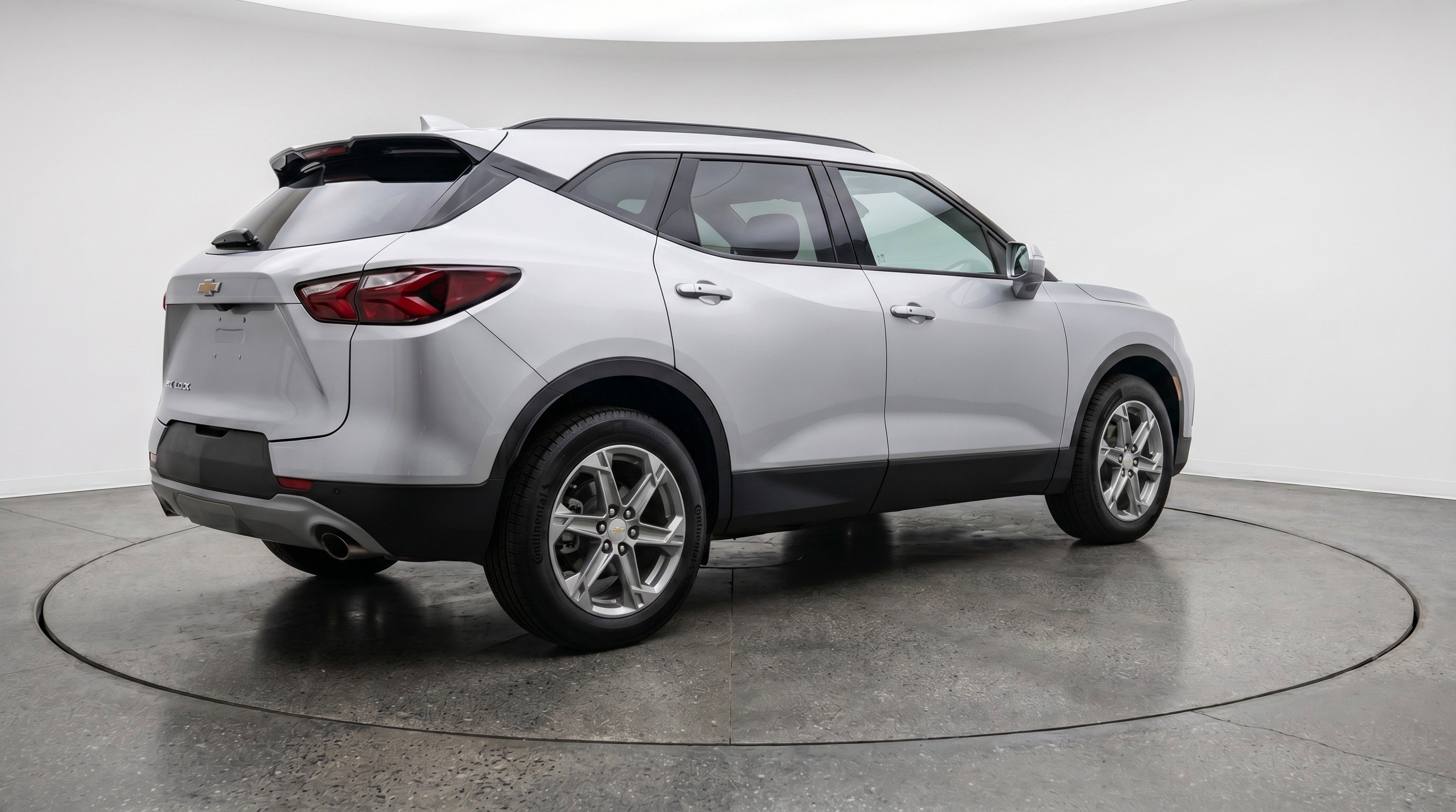 Used 2025 Chevrolet Blazer LT FWD image 9