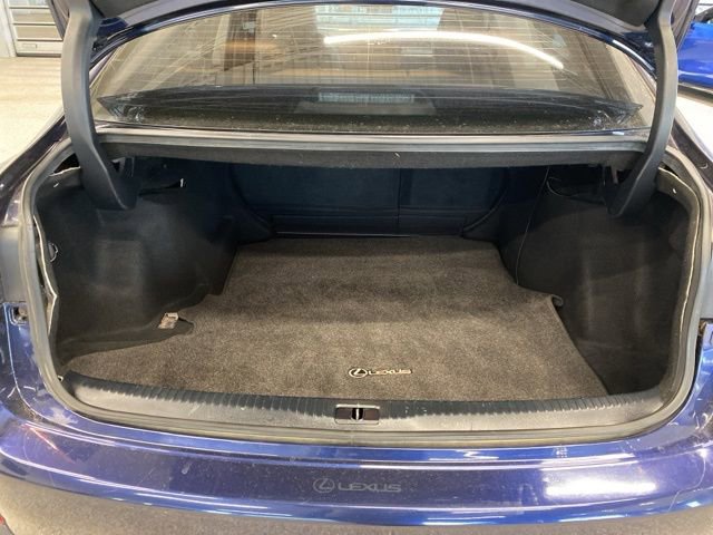 Used 2017 Lexus IS 300 300 w/ Premium Package image 8