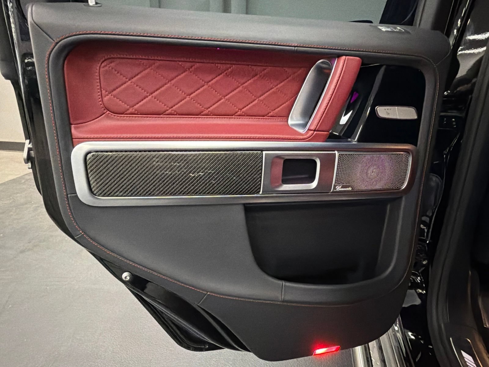 Certified 2022 Mercedes-Benz G 63 AMG 4MATIC image 40