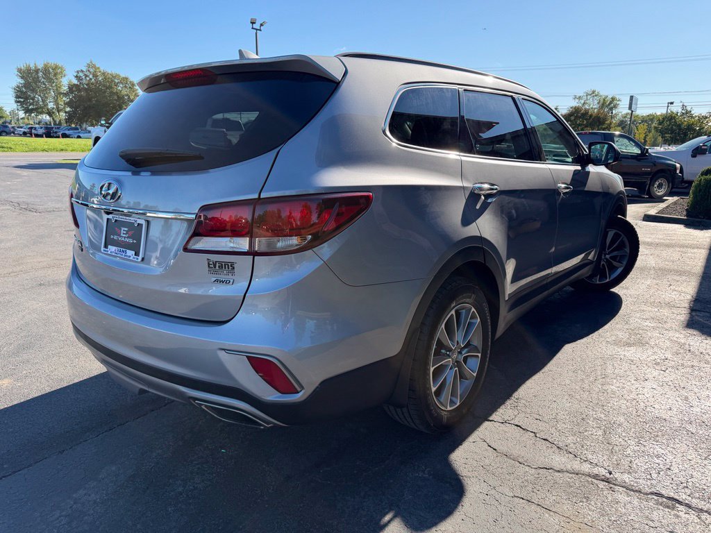 Used 2019 Hyundai Santa Fe XL SE AWD/4WD image 5