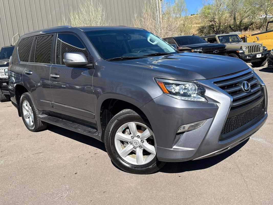 Used 2016 Lexus GX 460 w/ Navigation Package