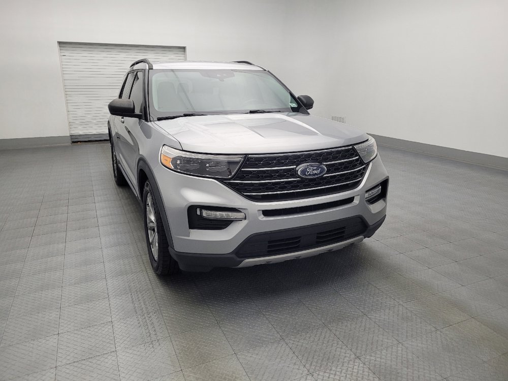 Used 2020 Ford Explorer XLT w/ Equipment Group 202A image 14