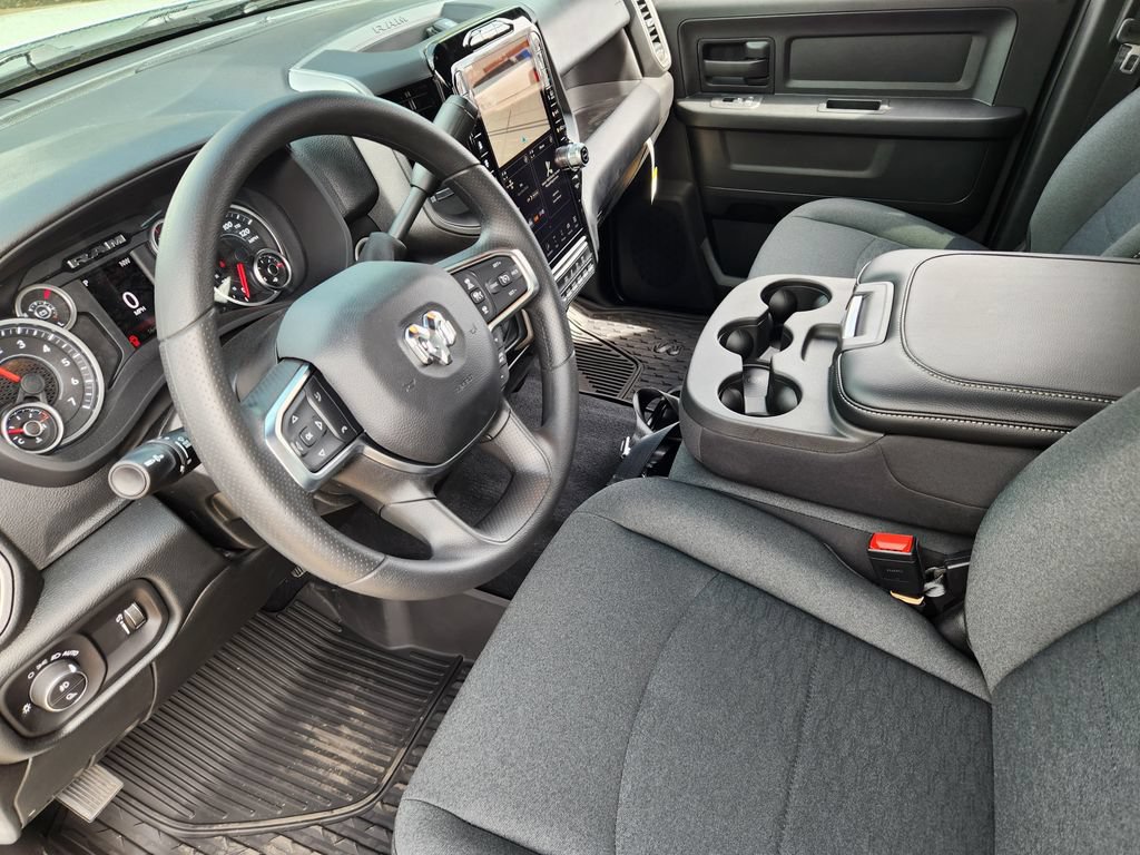 New 2026 RAM 2500 Tradesman AWD/4WD image 7