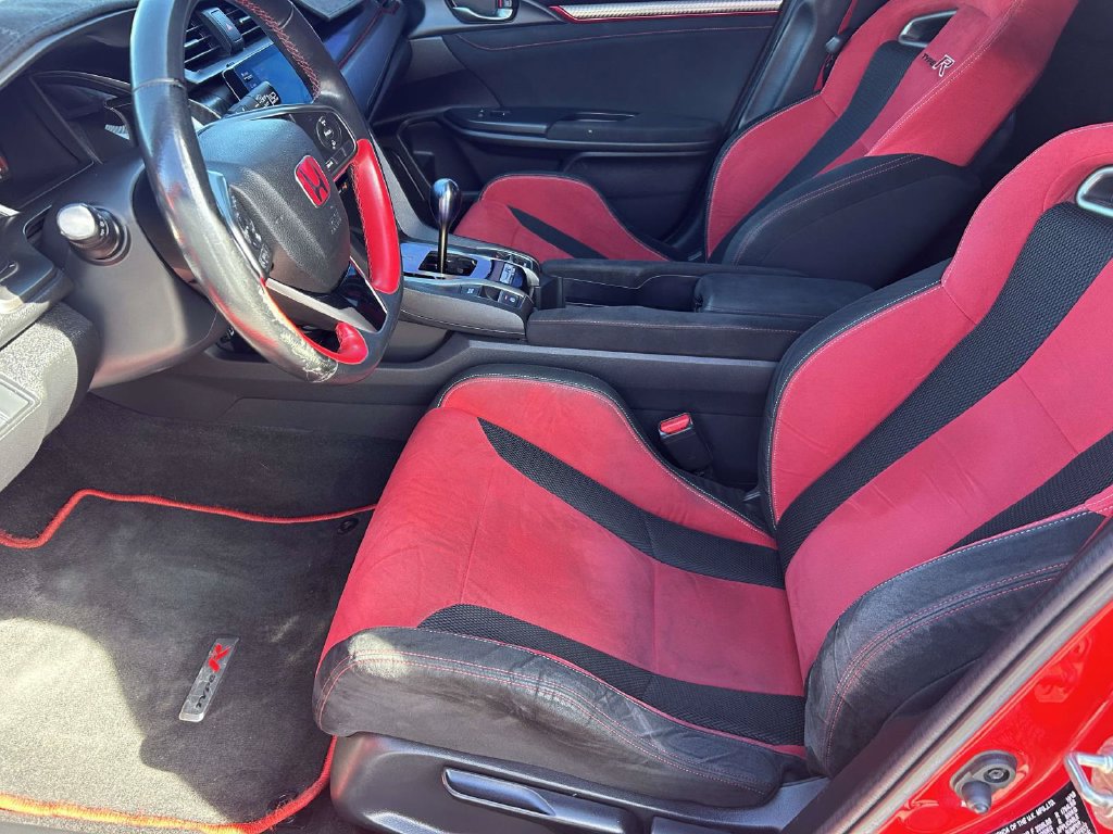 Used 2019 Honda Civic Type R image 16