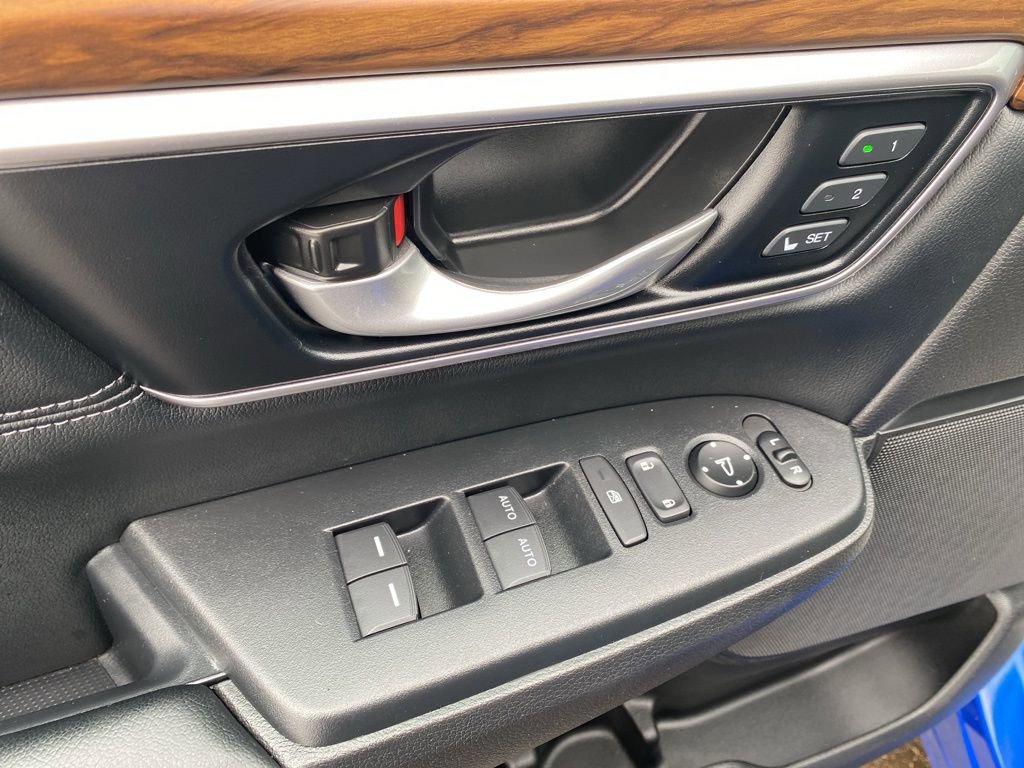 Used 2022 Honda CR-V Touring image 25