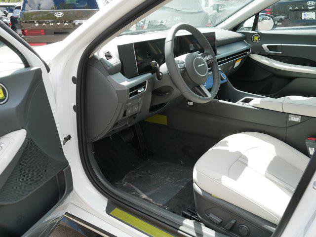 New 2026 Hyundai Sonata SEL AWD/4WD image 5