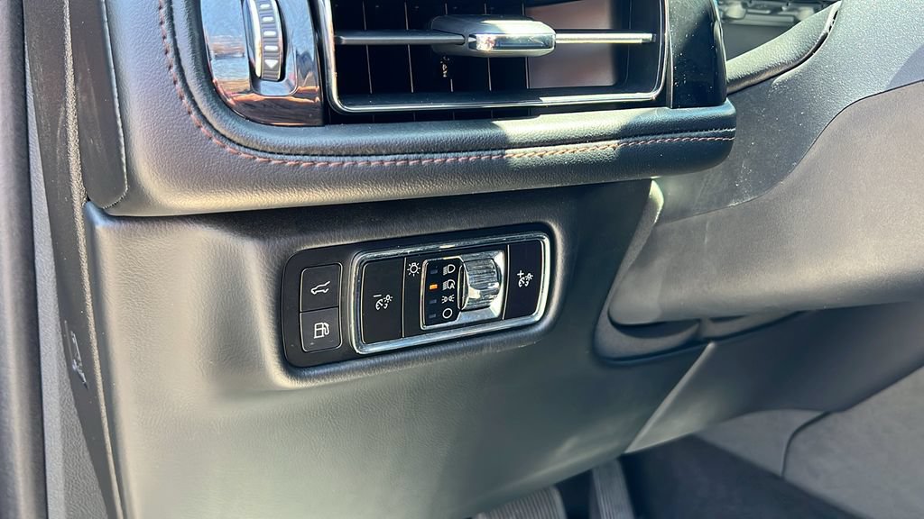 Certified 2023 Lincoln Aviator Grand Touring w/ Elements Package Plus AWD/4WD image 14