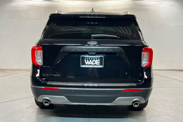 Used 2023 Ford Explorer Limited RWD image 4
