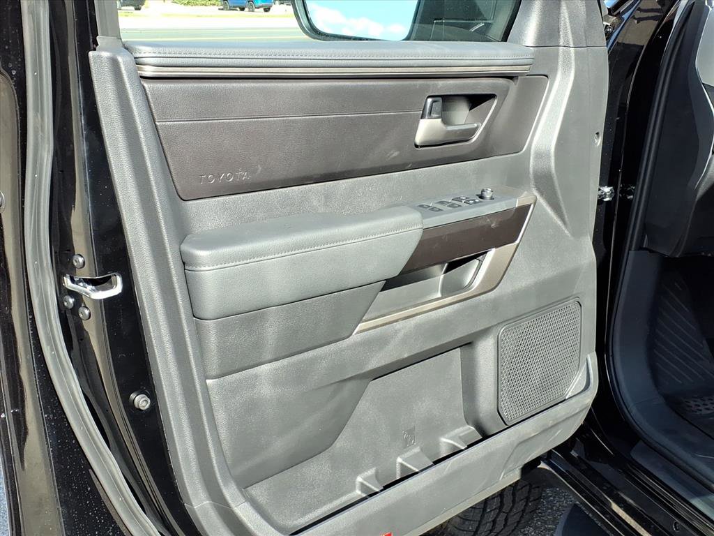 New 2026 Toyota Tundra SR5 image 7