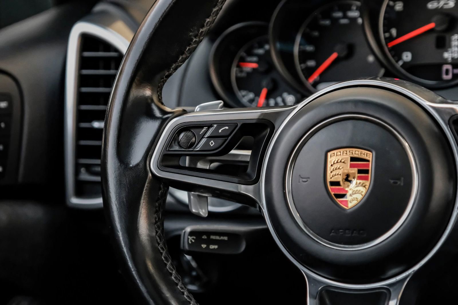 Used 2018 Porsche Cayenne GTS w/ Premium Package Plus image 18