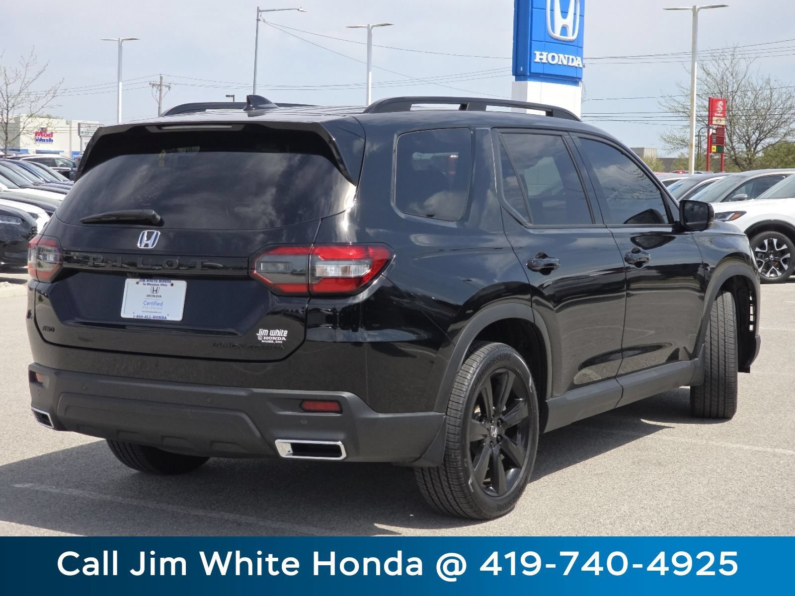 Certified 2025 Honda Pilot Black Edition image 19