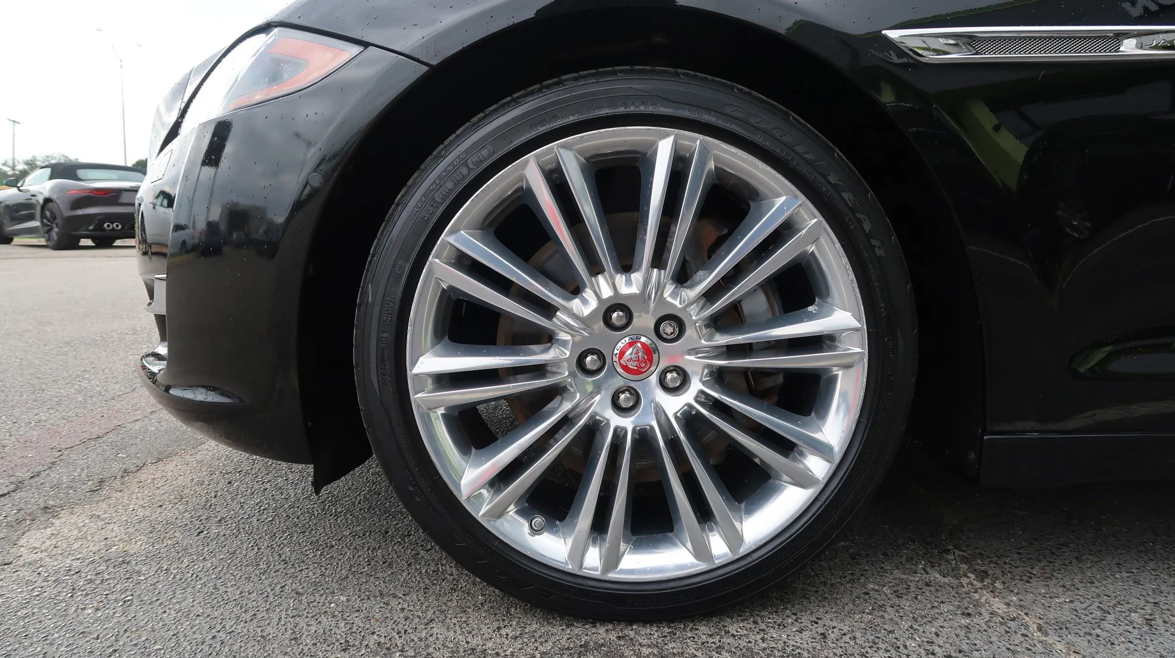 Used 2017 Jaguar XJ R-Sport AWD/4WD image 61