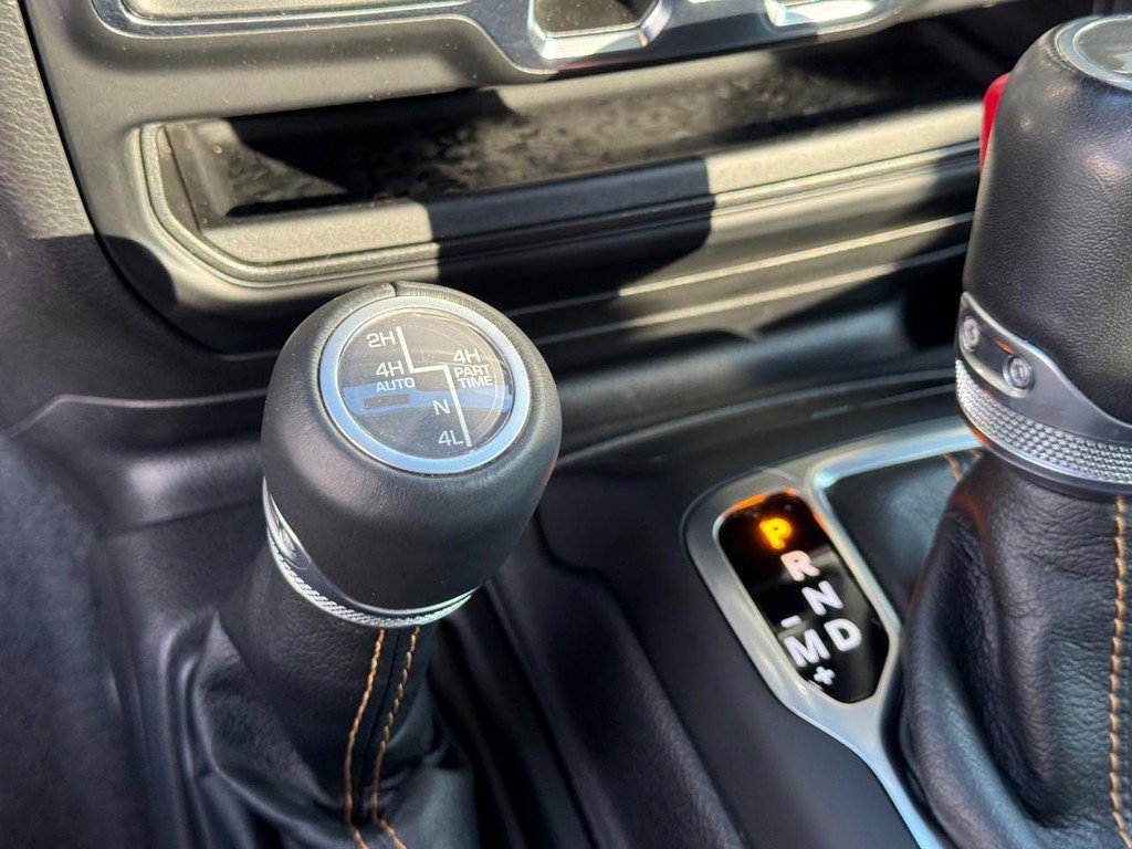 Used 2022 Jeep Wrangler Unlimited Sahara image 28