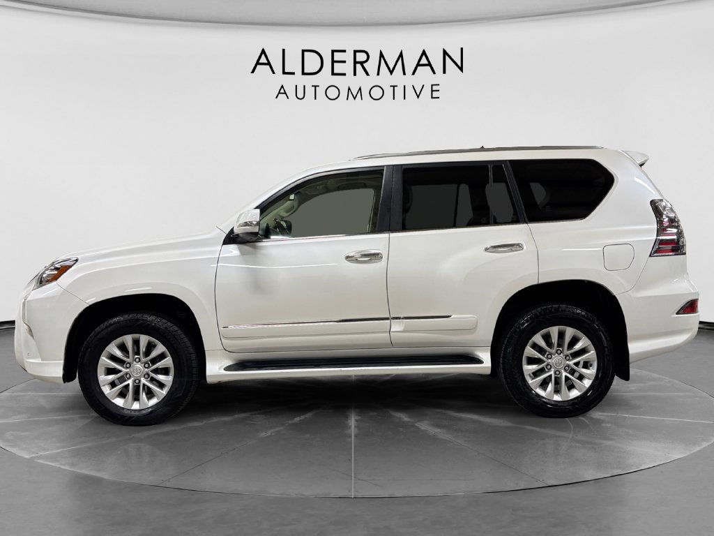 Used 2019 Lexus GX 460 Premium w/ Premium Package AWD/4WD image 2