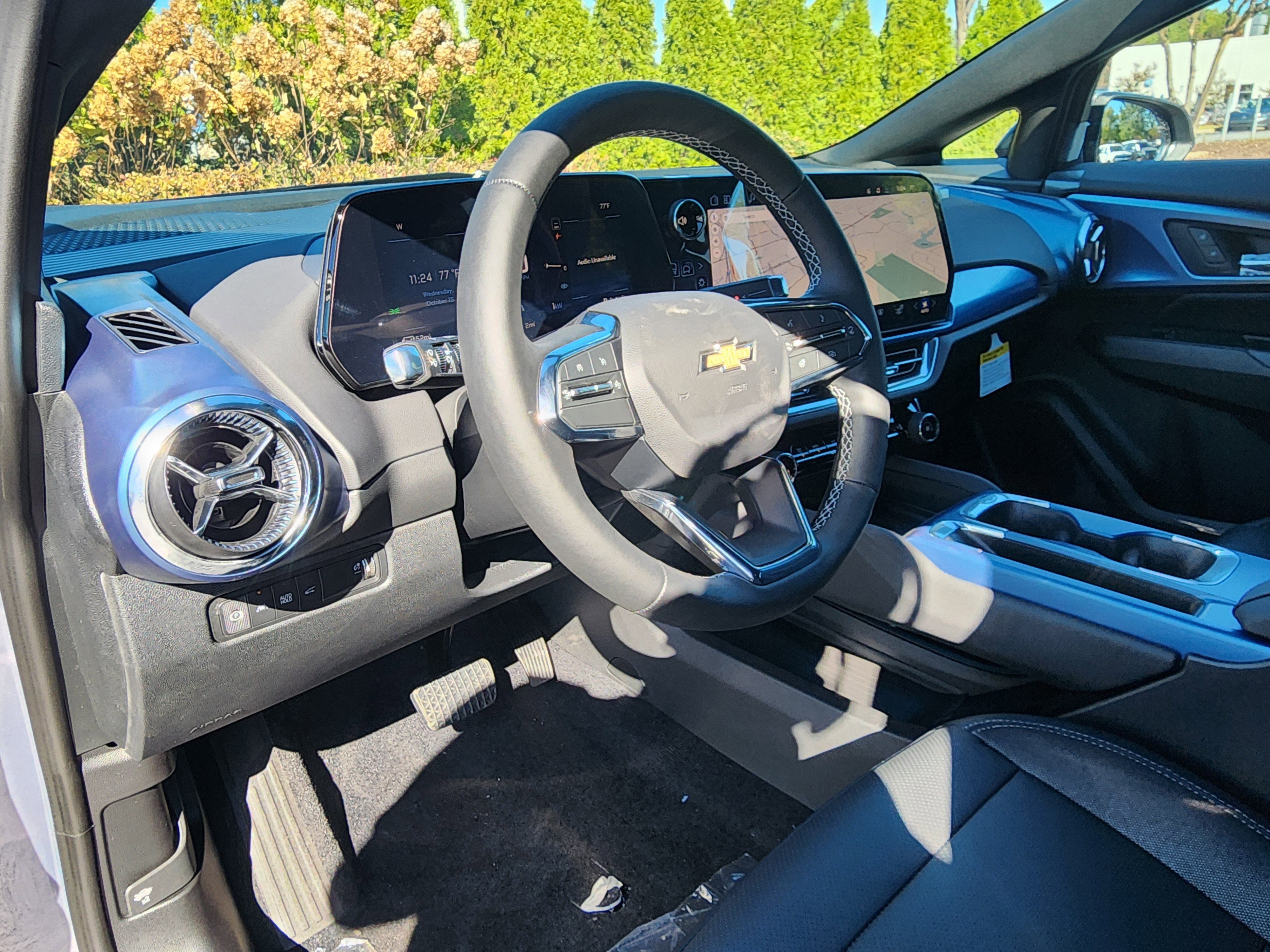 New 2026 Chevrolet Equinox EV LT image 22