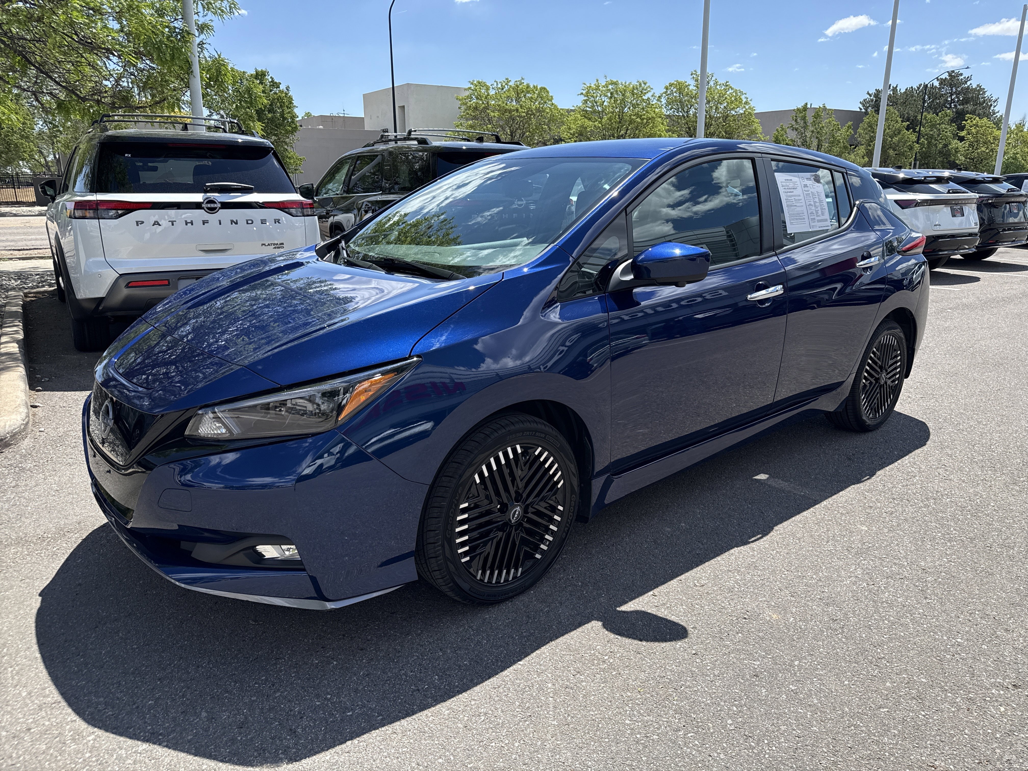 Certified 2024 Nissan Leaf SV Plus FWD image 5