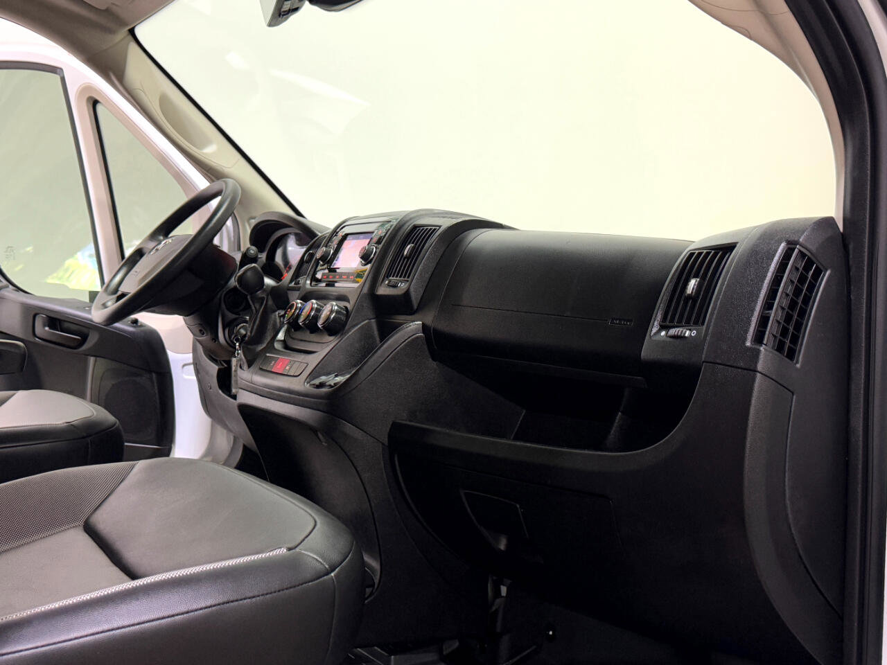 Used 2021 RAM ProMaster 2500 image 10